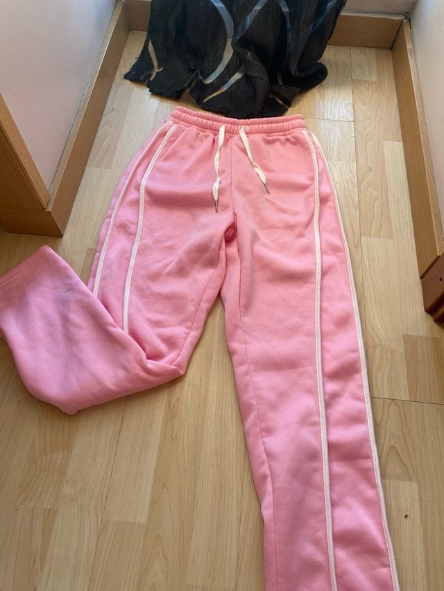 Pantalón chándal ancho rosa