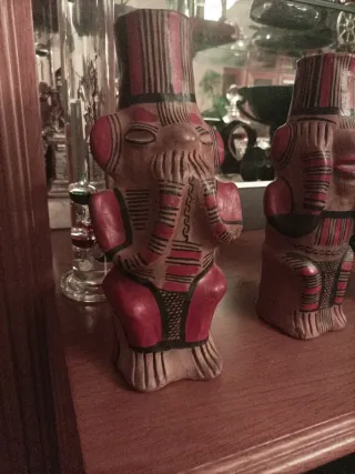 Figuras de barro decorativas