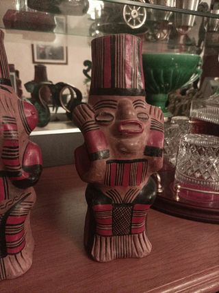 Figuras de barro decorativas