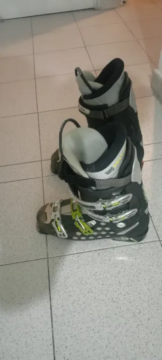 Botas de esquí Salomon Smax Flex 80.