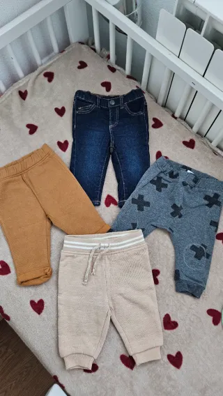 Pantalones de bebé (4 unidades)