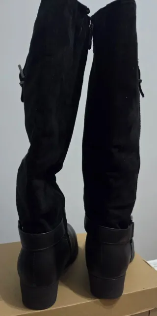 Botas altas negras