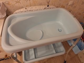 Bañera y cambiador de bebé Chicco