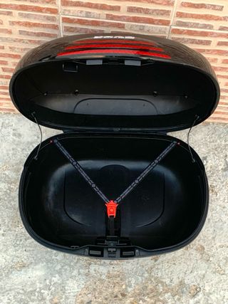 Baúl Shad 46L