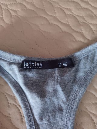 Top deportivo Lefties gris con cordones
