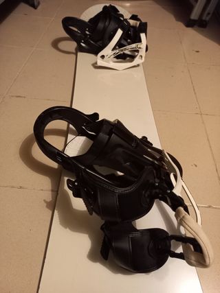 Tabla Snowboard con Fijaciones