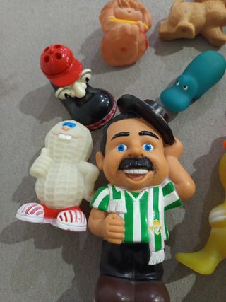 Lote de muñecos de goma vintage