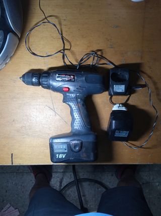 Taladro Atornillador 18V
