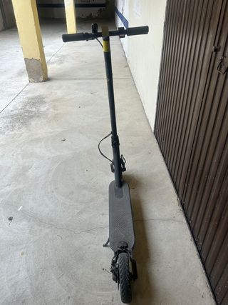 Patinete Eléctrico Xiaomi Essential