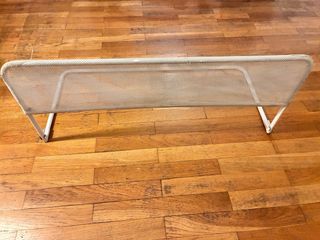 Barrera de cama blanca plegable