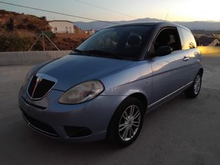 Lancia Ypsilon 2010