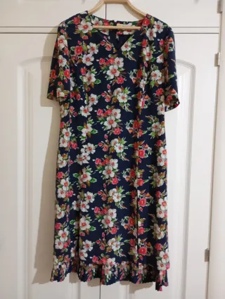 Vestido estampado floral talla 50