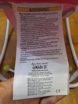 Mecedora para bebé con arco de juegos