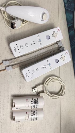 Nintendo Wii + Accesorios