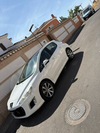 Peugeot 308 2014