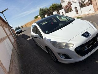 Peugeot 308 2014