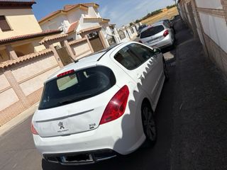 Peugeot 308 2014