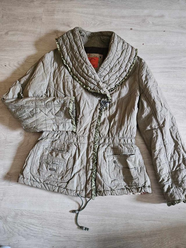 Abrigo beige Alba Conde mujer