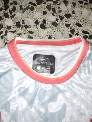 Camiseta Liverpool Nike Talla M