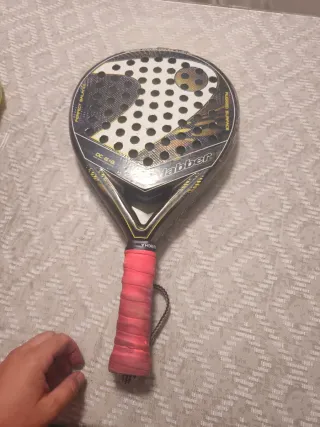 Pala de pádel DABBER empuñadura larga