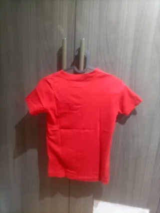 Camiseta Nike Roja talla XS 122-128cm