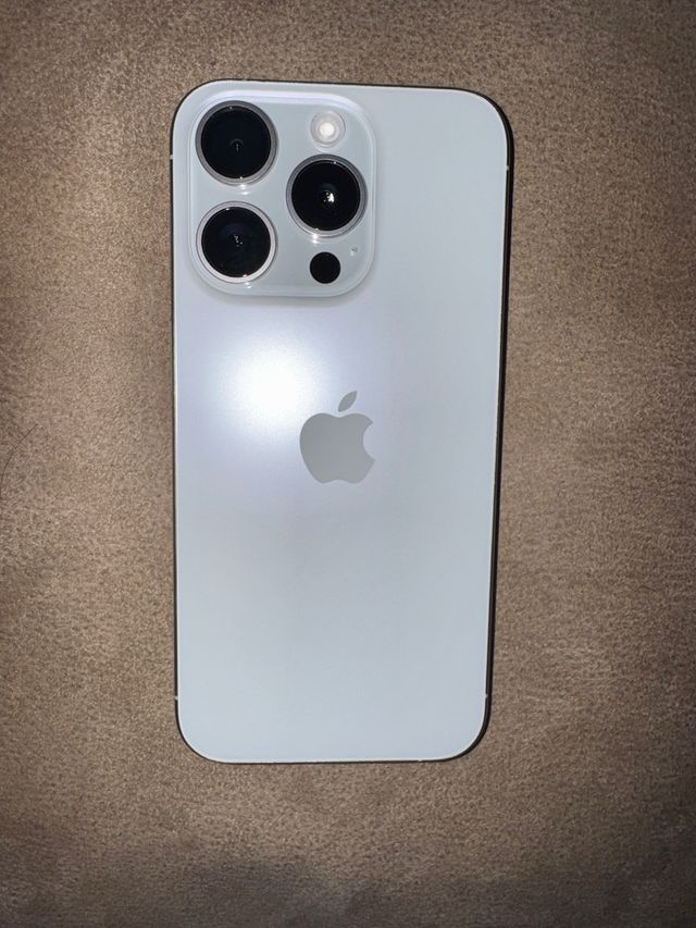 iPhone 15 PRO 256GB Blanco