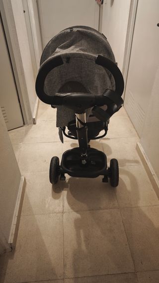 Triciclo Evolutivo Kinderkraft Gris