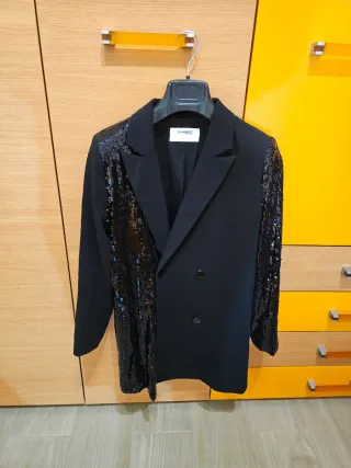 Abito blazer nero con paillettes