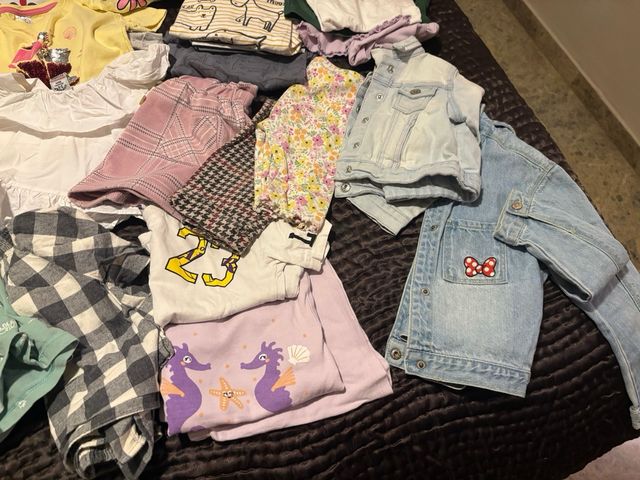 Lote Ropa Niña 3-4 años CADA PRENDA SALE A 1€..