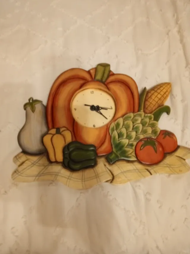 Reloj de Madera Decorativo. 40cm largo×30cm alto