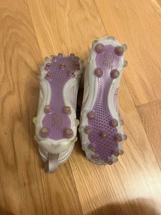 Botas New Balance Freeze V4 Talla 38