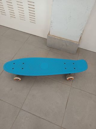 Monopatín azul tipo Penny Board