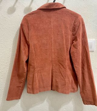 Americana color  teja talla 46