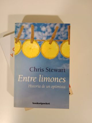 2 libros autoayuda Entre Limones y Come chocolate