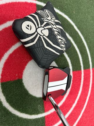 Putter TaylorMade Spider GT 33”