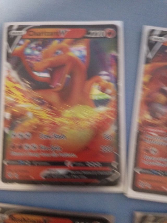 Carte Pokemon V Charizard, Entei, Reshiram, Infern