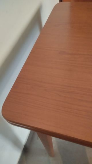 Mesa de comedor extensible, de madera