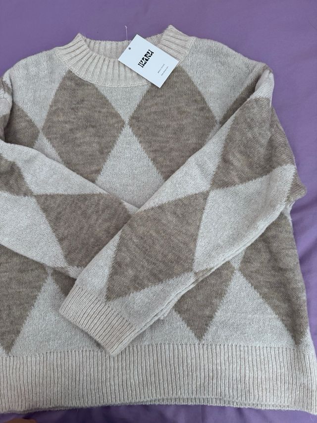 Jersey de punto rombos beige y marrón