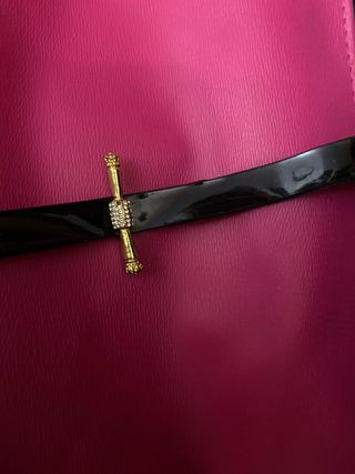Bolso de diseño rosa y negro