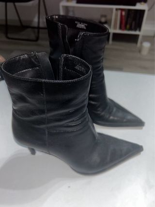 Botines Zara de Piel Tacón Aguja Talla 37