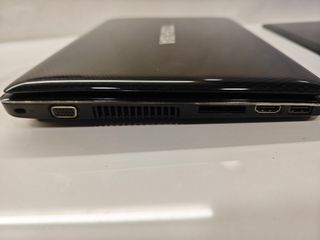 Ordenador portátil Toshiba Satellite negro
