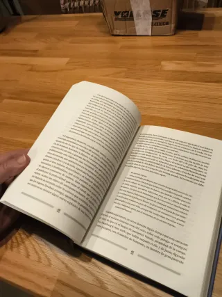 Antología de relatos de detectives (Clásicos il...