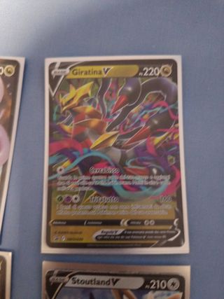 Carte Pokémon V: Goodra, Giratina, Regidrago, Stou