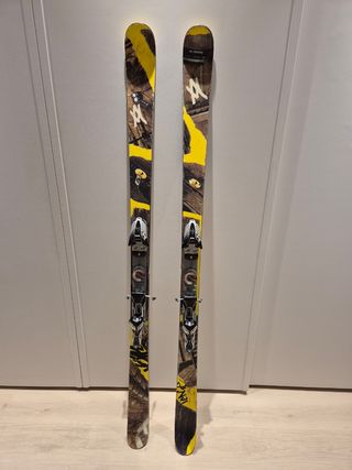 Esquís Volkl + fijaciones Marker (regalo funda)