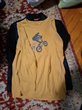 Toda la ropa por 40€ de distintas marcas para niño