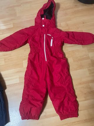 Mono de nieve rojo para niños