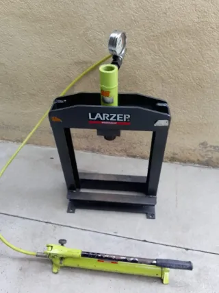 Prensa Hidráulica LARZEP