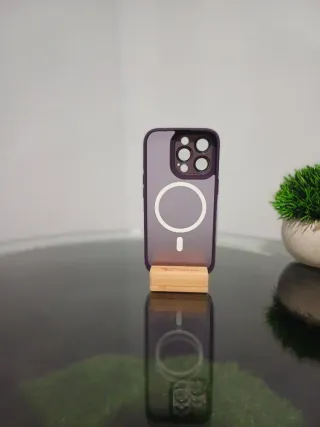 Funda Silicona iPhone 16 Pro Morado