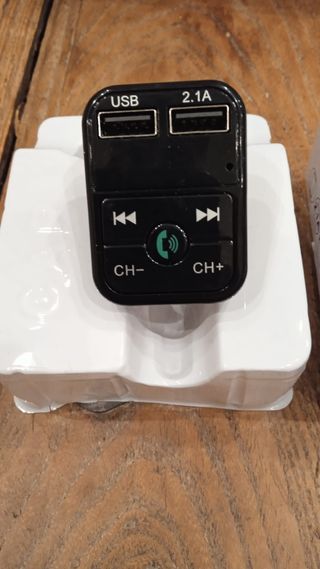 Manos Libres Bluetooth Coche USB FM MP3