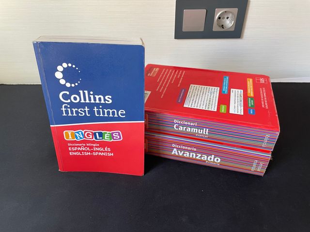 Col. Diccionario: Español | Inglés | Valenciano